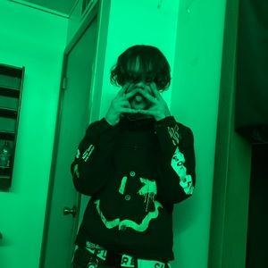 Meet your Posher, Kio